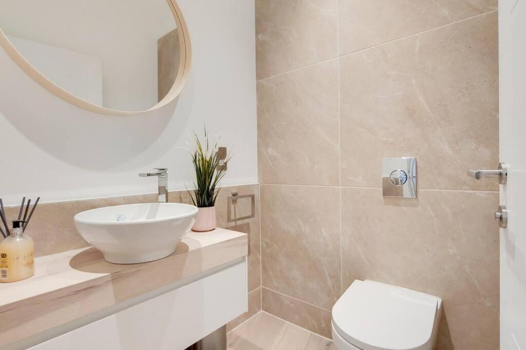 11 Borough Apartments - Bright & Spacious 2-Bed Near London Bridge Eksteriør billede